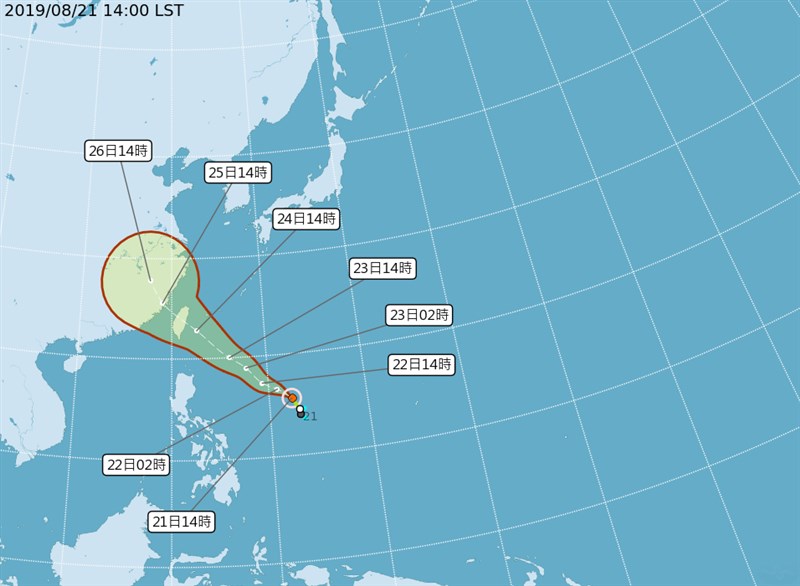 颱風白鹿21日下午2時形成,中央氣象局預測,颱風朝台灣方向移動。(圖取自中央氣象局網頁cwb.gov.tw)