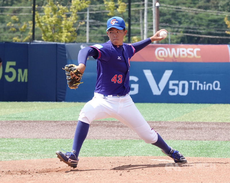 2019年第29屆U18世界盃棒球賽預賽在韓國釜山開打,中華隊31日第2戰與強敵美國隊交手,先發投手林子崴變速球壓制6局優質先發,可惜中華隊終場仍以1比8吞敗。中央社記者謝靜雯釜山攝 108年8月31日