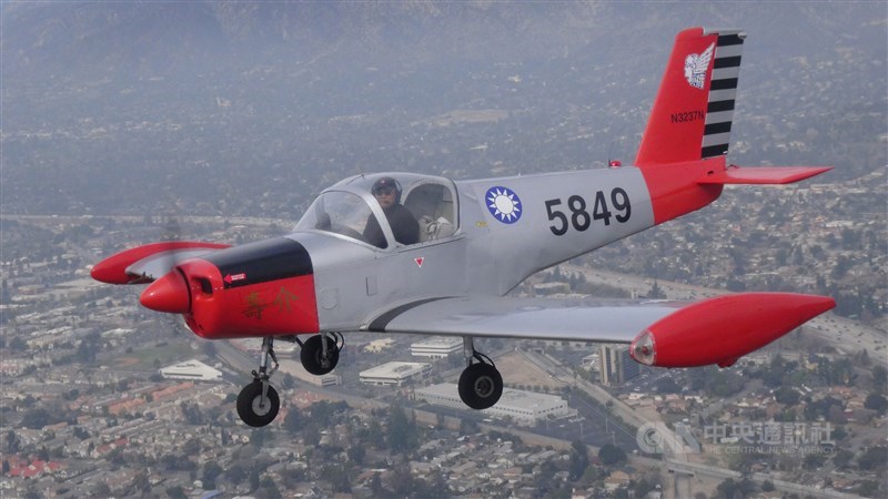 介壽號教練機截至民國63年共生產58架,作為空軍官校學生初級飛行教練機,服役至71年除役。(中央社檔案照片)