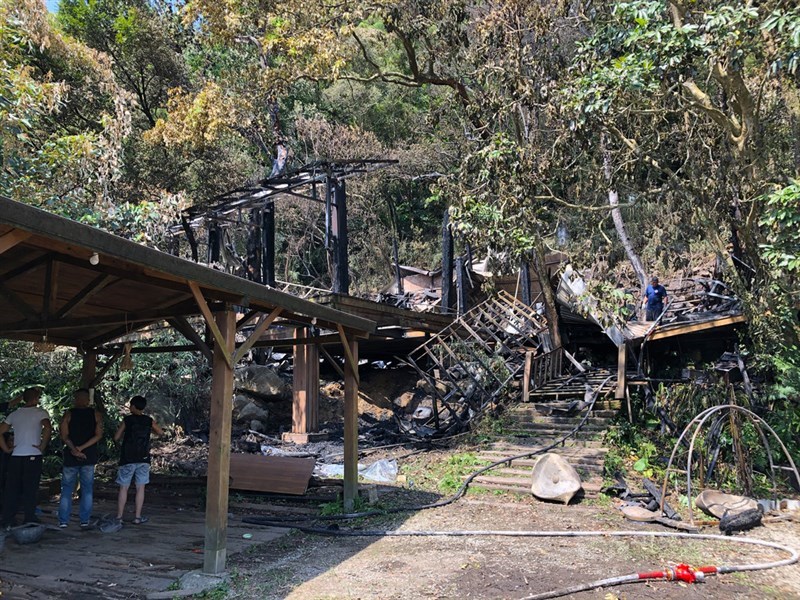 藝文團體「優人神鼓」位於台北市山區的木造排練場，13日上午驚傳火警，建物付之一炬，包含演出用的200多件樂器也遭焚毀。（中央社檔案照片）