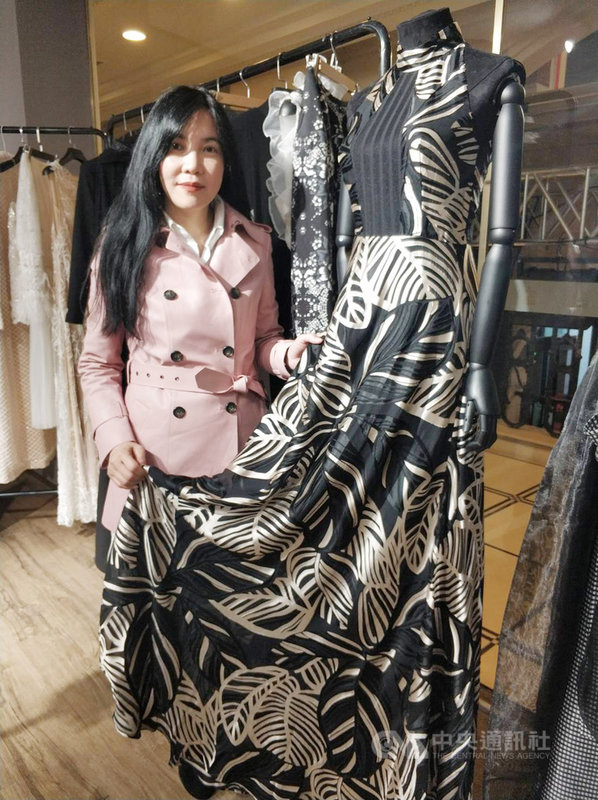 藍染變身高級訂製服台灣設計師上海展創意 兩岸 中央社cna