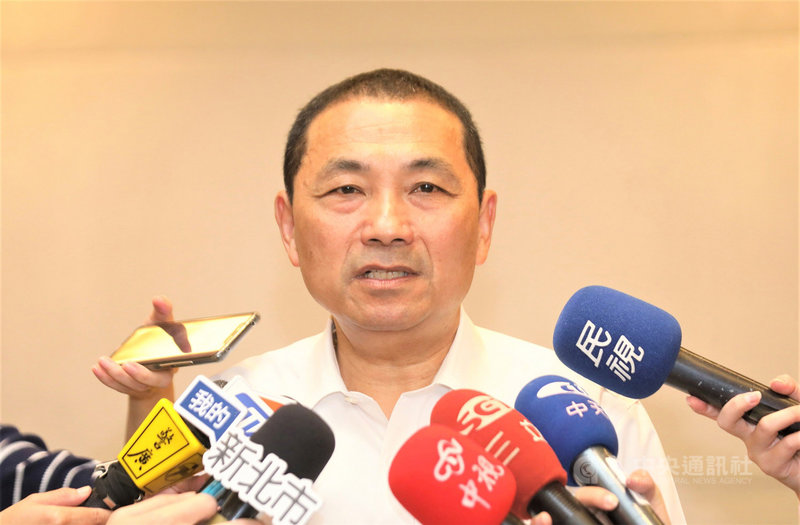 新北市長侯友宜23日表示,新北市的人口不斷成長,但從民國100年到109年的人均預算不升反降,六都中最低,這對市民不公平,他盼中央能修改財政收支劃分法。中央社記者王鴻國攝 108年10月23日