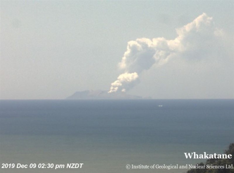 紐西蘭景點白島火山爆發至少5死傷數人失蹤 影 國際 重點新聞 中央社cna
