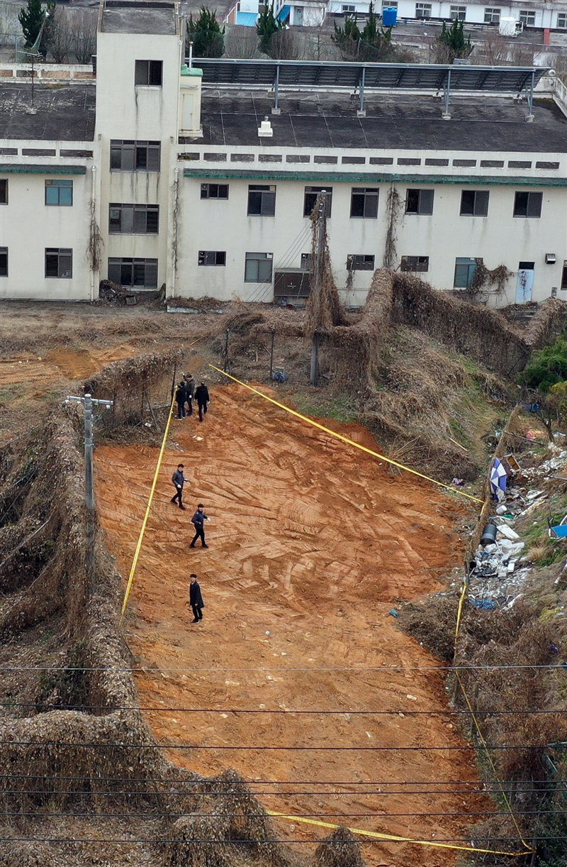 南韓法務部20日表示,19日在光州監獄舊址(圖)進行無主墓地遷移工作時,又發現了40多具身分不明的遺骸。(韓聯社提供)