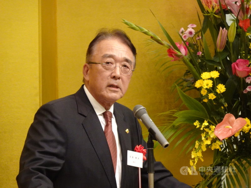 日本前駐台代表沼田幹夫應日本李登輝之友會邀請在東京演講時談到台灣總統大選選情。他認為,民進黨與國民黨總統候選人票數差距可能是5個百分點或以內。中央社記者楊明珠東京攝 108年12月23日