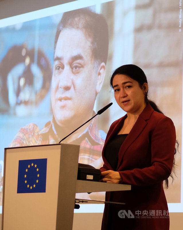 維吾爾學者伊力哈木‧土赫提的女兒菊爾．伊力哈木（Jewher Ilham）20日參加歐洲議會舉辦的座談會。中央社記者林育立柏林攝 108年12月23日