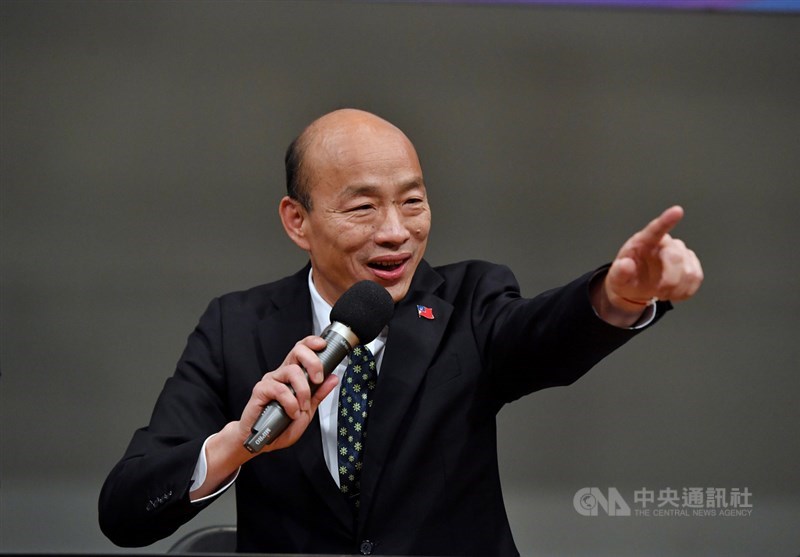 國民黨總統候選人韓國瑜29日在2020總統大選電視辯論會,點名三立電視缺乏良心。三立電視聲明指出,對於韓屢屢以惡劣不實言詞進行挑釁,將逕行法律程序。中央社記者王飛華攝 108年12月29日