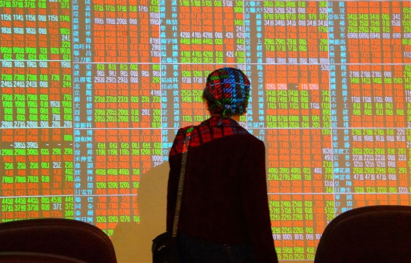 台股2019年以來上漲2325.96點,市值較2018年底增加逾新台幣7兆元,以台股開戶數約1000多萬戶推算,每位股民賺逾70萬元。(中央社檔案照片)