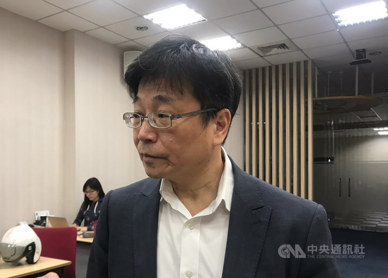中國大陸武漢市爆發不明肺炎,檢驗結果至今未出爐。疾管署署長周志浩(圖)表示,未來若有疑慮,不排除派團實地進行訪查。中央社記者張茗喧攝 109年1月1日