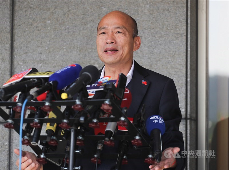 對於日前指黑鷹失事是國運不昌隆、台灣中邪的說法，國民黨總統候選人韓國瑜6日表示，他的發言遭到截斷，只要看了他的上下文，就知道他是憂慮台灣。（中央社檔案照片）