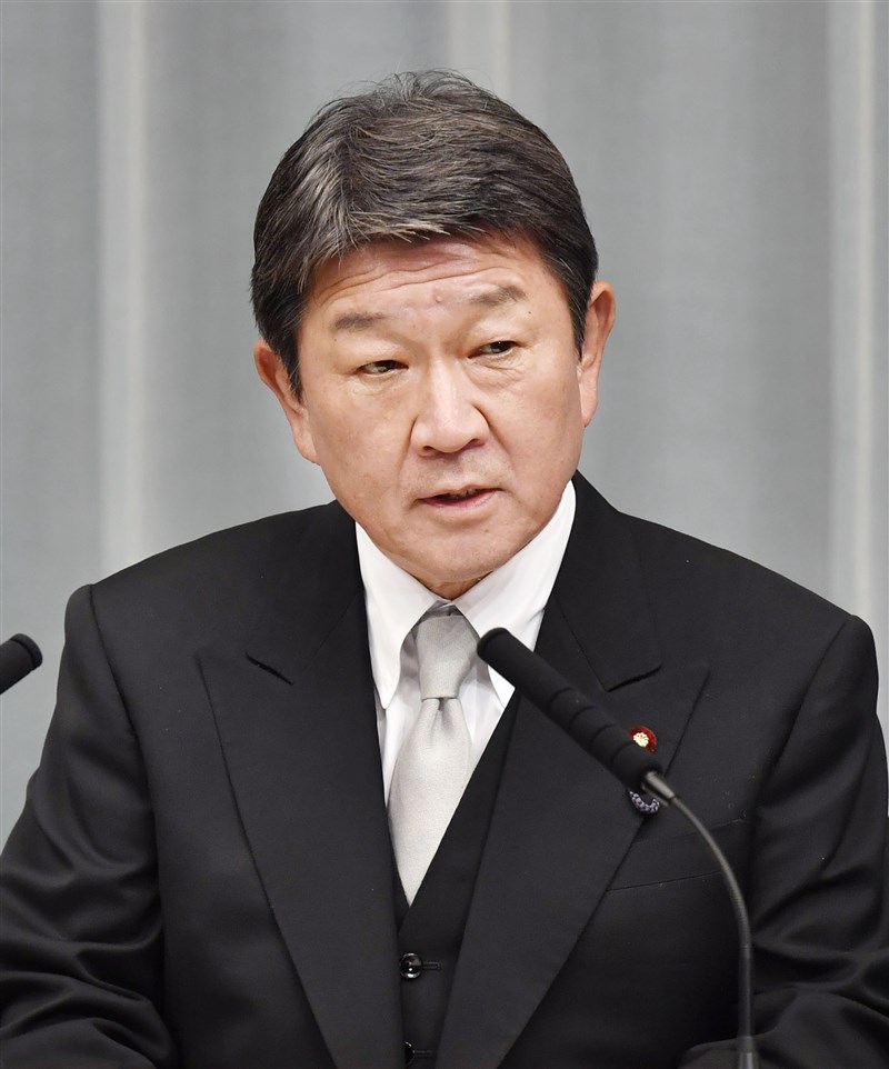 日本外務大臣茂木敏充(圖)就總統蔡英文連任發表談話指出,台日是共有基本價值、緊密經濟關係與人員往來的重要夥伴。(檔案照片/共同社提供)