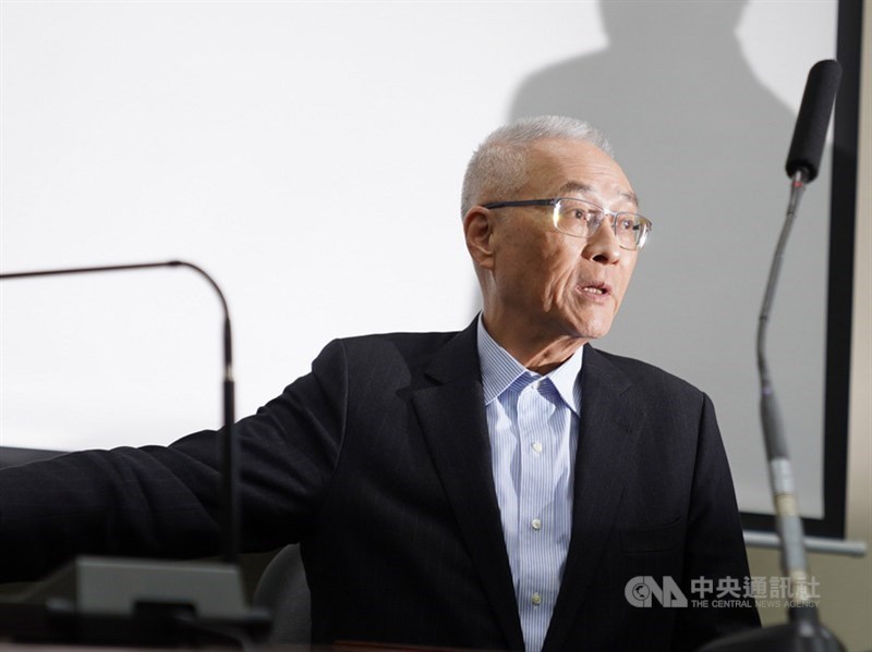 國民黨2020選戰大敗,黨主席吳敦義15日將率一級主管向中常會總辭,黨內研判,多數中常委傾向不慰留。(中央社檔案照片)