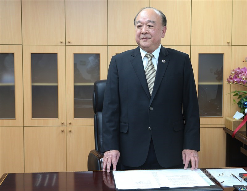 國民黨立委吳斯懷(圖)提出書面質詢指出,無論美軍或共機經過台灣周邊空域,法理上都不算挑釁,但國防部誤導民眾。國防部21日說,基於職責陳述事實,共軍行動確屬挑釁,且至今未放棄武力犯台。(中央社檔案照片)