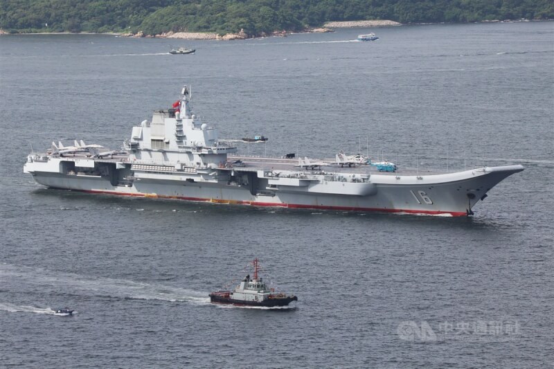 圖為中國海軍遼寧號航空母艦。（中央社檔案照片）