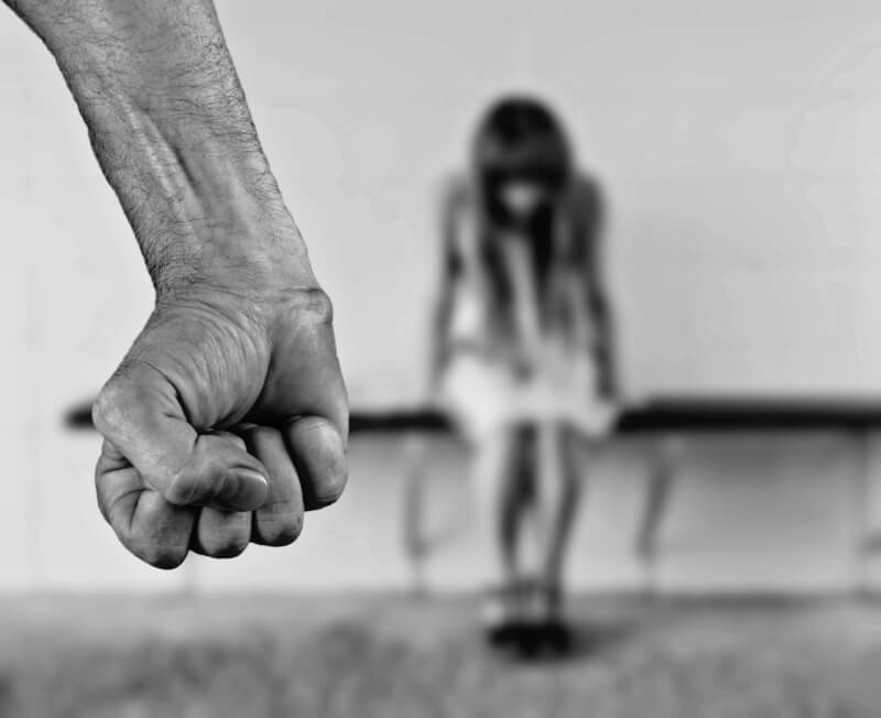 立法院21日三讀通過家庭暴力防治法修正案。（示意圖／圖取自Pixabay圖庫）