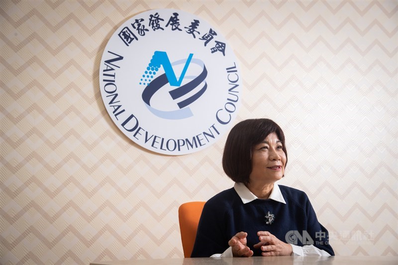 行政院長蘇貞昌14日率領內閣總辭,國發會主委陳美伶(圖)確定不續任。(中央社檔案照片)