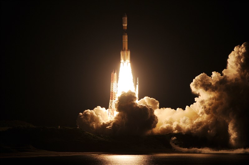 日本雖受疫情影響,但負責國際太空站運補工作的「白鸛」無人太空船21日排除萬難順利升空。(圖取自日本宇宙航空研究開發機構網頁jda.jaxa.jp)