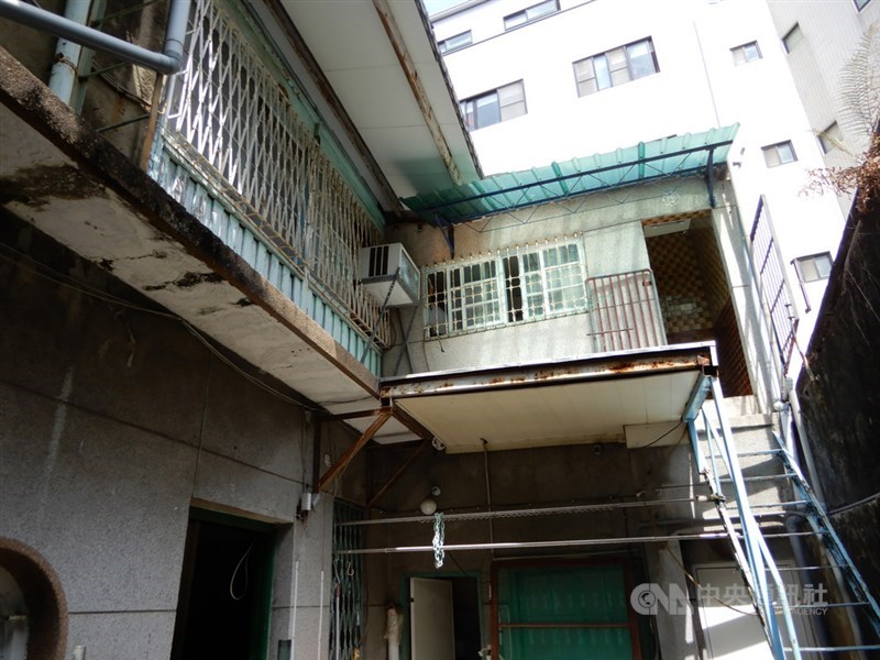 位於台南市中西區的律師湯德章故居,日前因產權易主傳出拆屋危機,文史團體擬發起募款搶救行動。中央社記者楊思瑞攝 109年4月27日