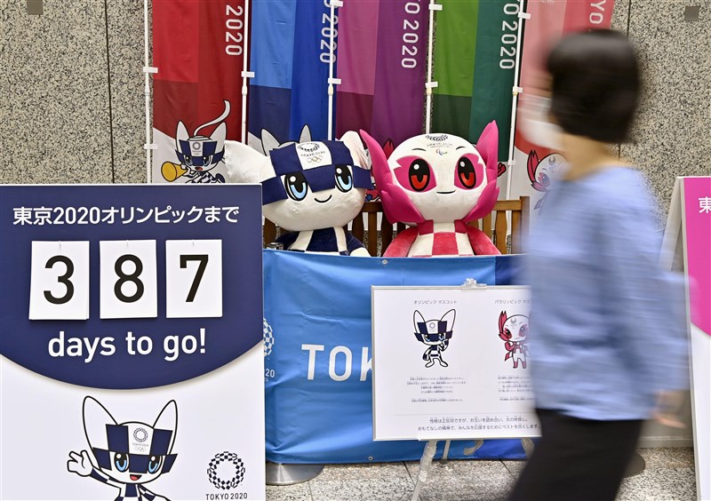 東京奧運原定這個月下旬舉辦,但因為爆發武漢肺炎疫情,日本與國際奧林匹克委員會3月宣布延期至2021年舉辦。(檔案照片/共同社提供)