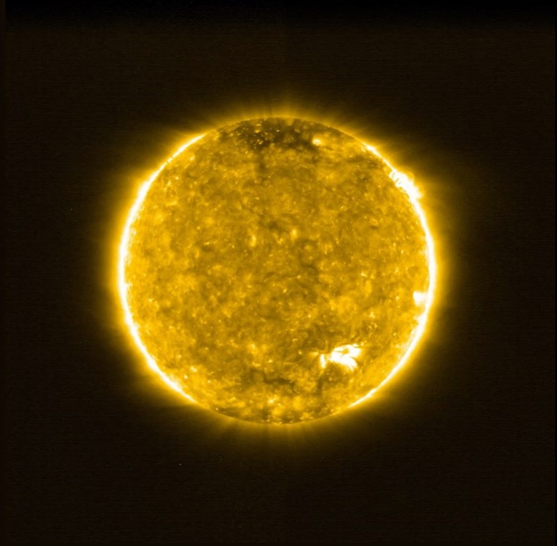 歐洲太空總署的科學家16日表示，他們拍下有史以來最接近太陽的照片，這是研究對地球可能有深遠影響的太陽風和閃焰的泛歐任務一部分。（圖取自facebook.com/EuropeanSpaceAgency）