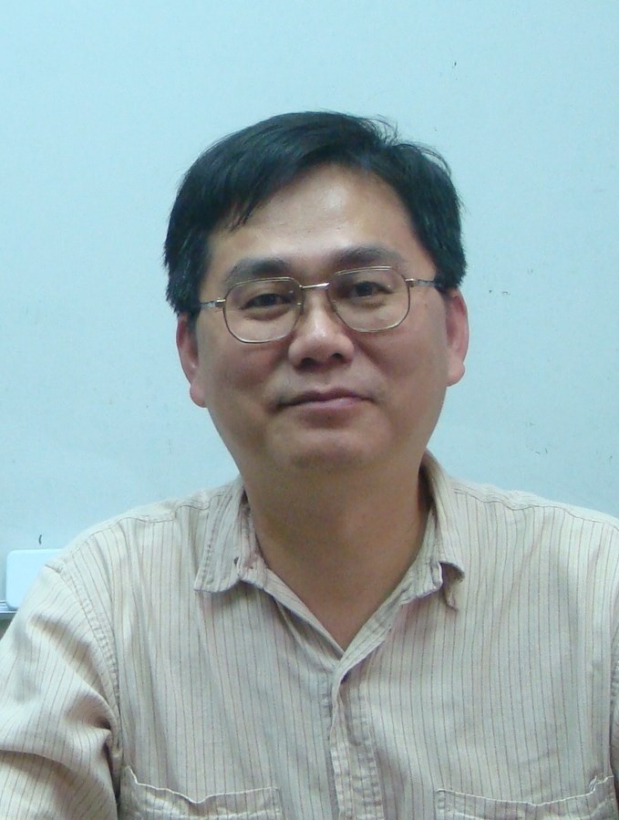 國立中山大學中國與亞太區域研究所長張顯超(圖)接受中央社記者電話訪問時,多次嘆氣表達難過並強調教授治校、學術自主;既然發生這件事就面對。(圖取自中山大學網頁rpb115.nsysu.edu.tw)