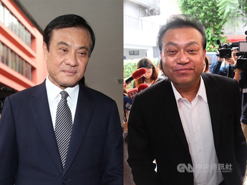 蘇嘉全(左)姪子蘇震清(右)疑涉收賄,蘇嘉全2日以個人因素為由,主動請辭獲准。(中央社檔案照片)