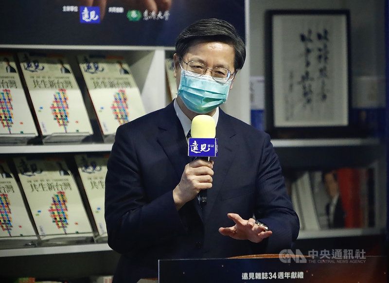全球武漢肺炎(2019冠狀病毒疾病,COVID-19)疫情延燒,近來要求對入境者全面採檢的呼聲四起,卻未獲採納。中央流行疫情指揮中心專家諮詢小組召集人張上淳(圖)表示,若邊境沒採檢會讓武漢肺炎疫情失守,台灣早該失守了。中央社實習記者曾守一攝 109年8月3日