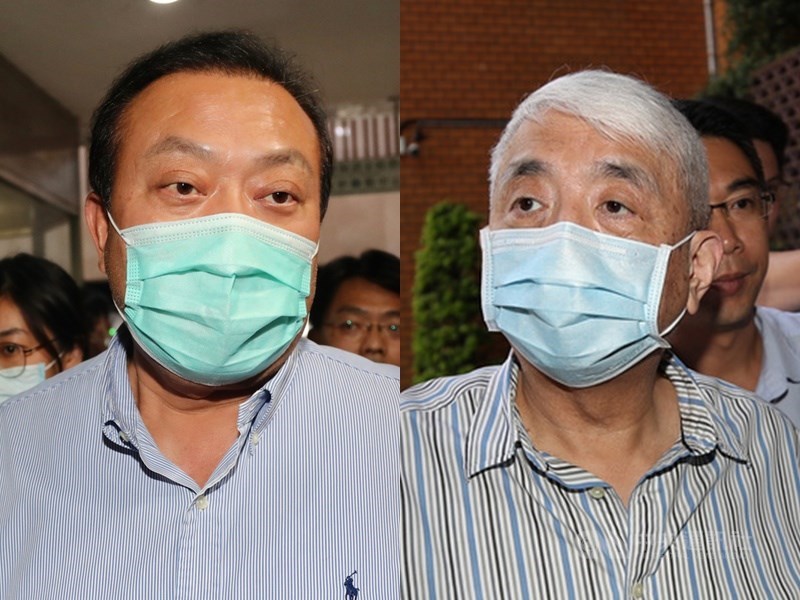台北地方法院審理立委涉收賄案羈押庭,3日繼續訊問涉案被告。立法委員蘇震清(左)被檢方指控收受前太流負責人李恆隆2000多萬元賄款,但蘇、李均供稱,兩人的金錢往來是借貸關係。(中央社檔案照片)