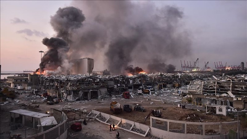 黎巴嫩首都貝魯特市中心附近4日發生大爆炸,衛生部長哈山宣布已造成至少78人喪生和近4000人受傷。(安納杜魯新聞社)