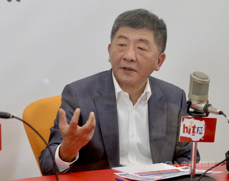 政府日前宣布開放瘦肉精美豬及逾30月齡美牛。衛生福利部長陳時中31日接受電台專訪表示,開放是為了換台灣在國際的地位,有地位才能談判,地位的基礎則是根據科學基礎互相尊重,且重申人民的健康不容交換。中央社記者張皓安攝 109年8月31日