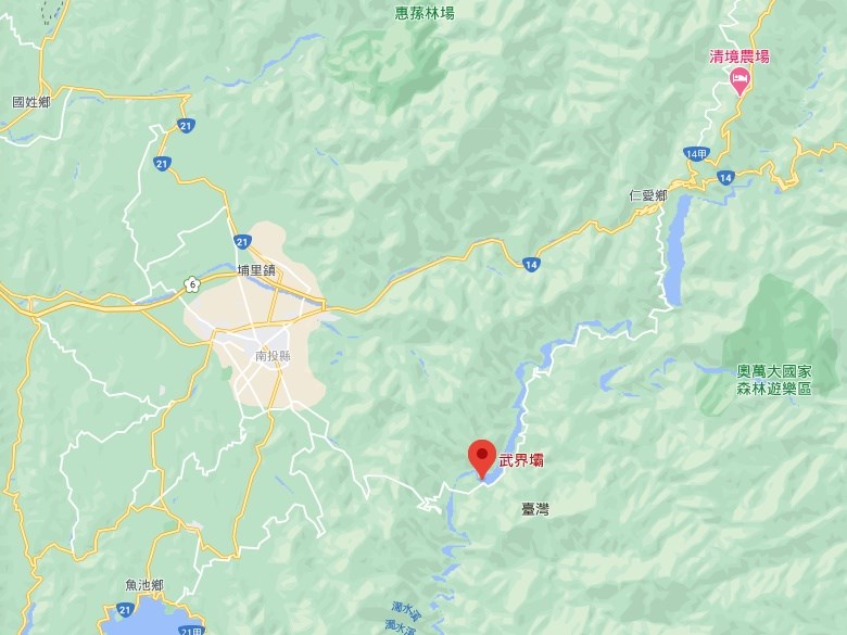 南投縣仁愛鄉武界栗栖溪13日凌晨溪水暴漲,台電證實武界壩(紅標處)6號排洪閘門13日上午二度不明原因自動開啟。(圖取自Google地圖google.com.tw/maps)
