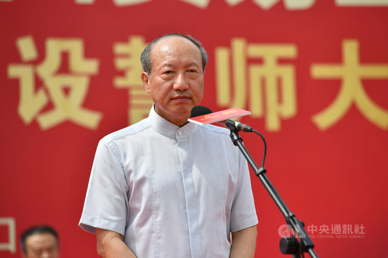 中國海南航空集團及其董事長陳峰(圖)因涉及合約糾紛,未按規定履行給付義務,已被陝西西安市碑林區法院列為「失信被執行人」限制高消費行為。(中新社提供)中央社 109年9月16日