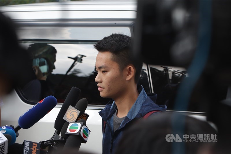 涉嫌在台殺害同行女友潘曉穎的港人陳同佳(圖),近日自稱計劃在10月內來台投案。(中央社檔案照片)