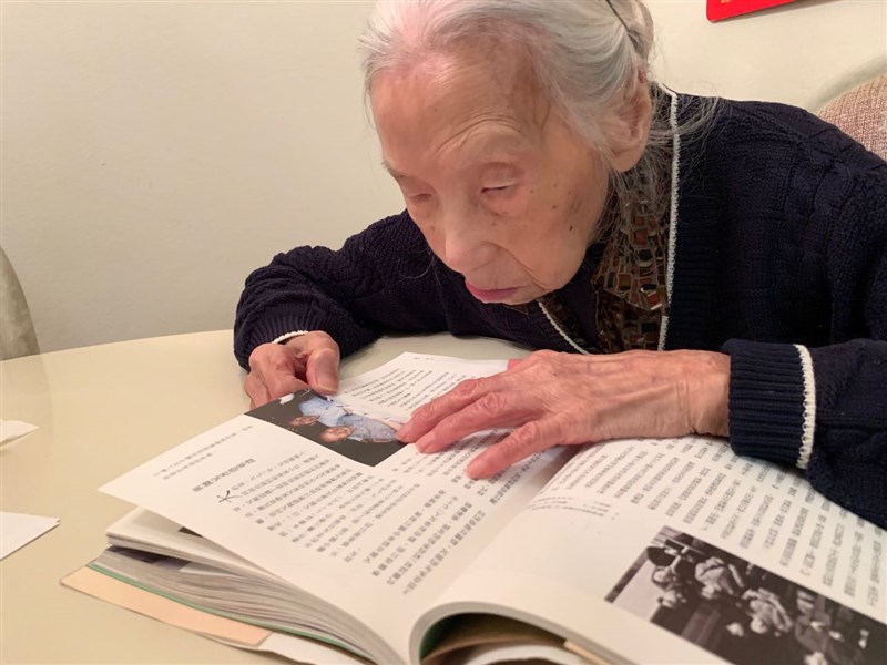 已故前輩畫家郭雪湖妻子林阿琴(圖)美西時間8日在舊金山灣區「望海山莊」安詳辭世,享嵩壽105歲。(圖取自facebook.com/Kuo.HsuehHu)