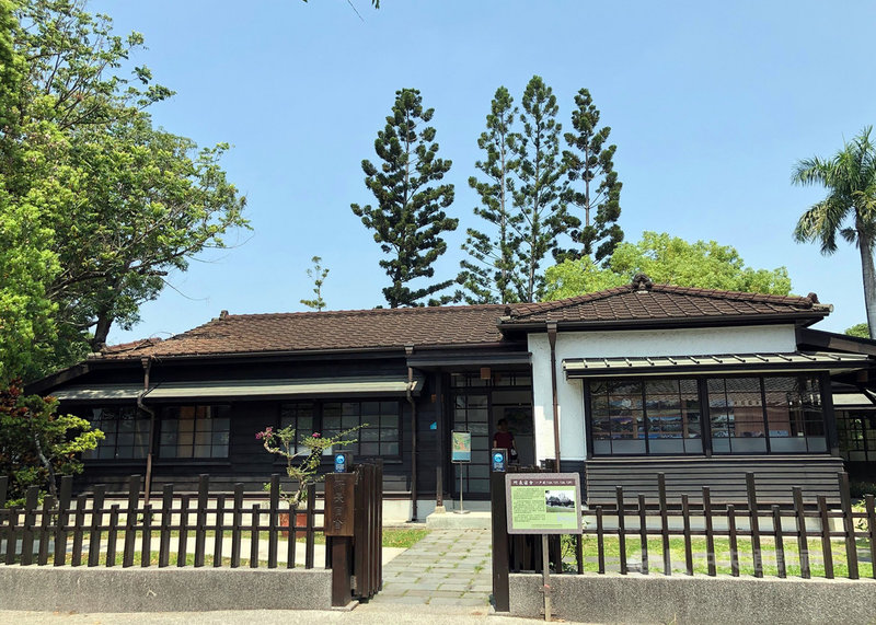 嘉義市檜意森活村包含30棟木造日式歷史建築,其中所長宿舍無論格局、面積等均為檜意森活村內之最。中央社記者黃國芳攝 109年10月11日