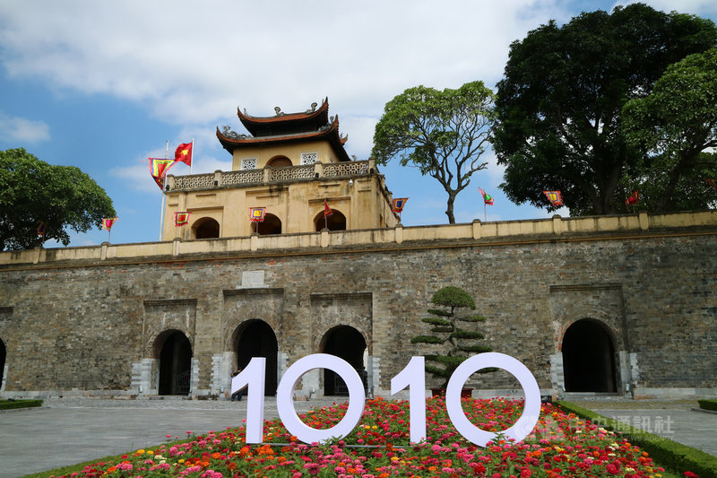 2020年是河內建都1010週年，河內市自10月起，舉辦系列慶祝活動，見證河內滄海桑田千年建都首推位於市中心的昇龍皇城古建築。中央社記者陳家倫河內攝　109年10月11日