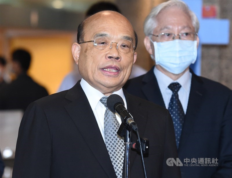 港女命案凶嫌陳同佳擬來台投案,行政院長蘇貞昌(圖)16日強調,「香港政府應該跟我們政府,就有關司法互助等來進行」。(中央社檔案照片)