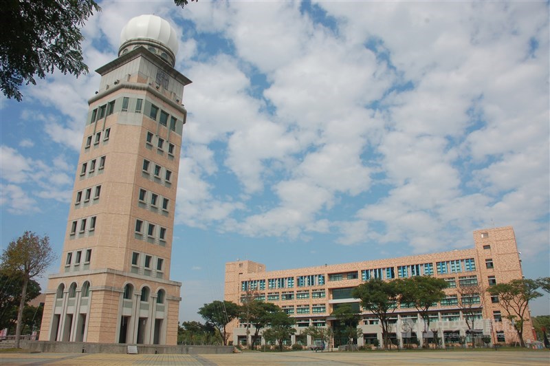 雲林縣環球科技大學傳出欠薪3個月,教育部專門委員柯今尉說,已於21日開罰學校新台幣10萬元,若沒改善,擬依法要求董事會解聘校長。(中央社檔案照片)