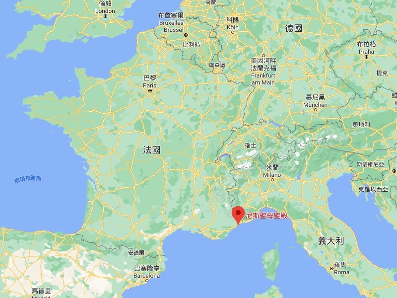 法國警方表示,法國南部城市尼斯29日早上發生攻擊案,一名男子在聖母院(紅點處)持刀傷人,造成多人死傷。(圖取自Google地圖網頁google.com/maps)