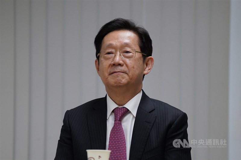 大同2日召開董事會,會中通過由東森電視、台苯董事長林文淵(圖)擔任董事長一職,成為首位非創辦人林尚志家族成員的董事長。大同會後召開說明記者會。中央社記者徐肇昌攝 109年11月2日