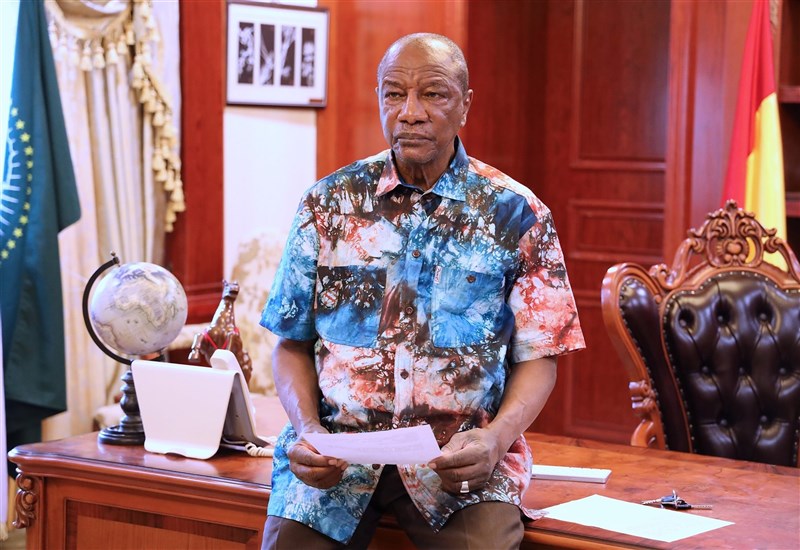 82歲的顧德是幾內亞史上第一位民選總統。(圖取自facebook.com/AlphaCondeGuinee)
