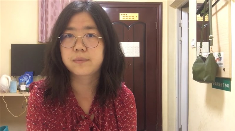 中國公民記者張展因為報導武漢疫情而被捕後,自5月中旬持續絕食至11月6日。有人權活動者稍早在網上發起聲援行動,要求當局放人。(圖取自張展YouTube頻道網頁youtube.com)