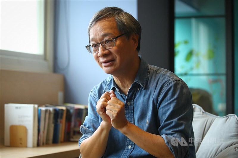 小野認為台灣電影新浪潮的發生,不是偶然,是天時、地利、人和都具足的情況下,才從緊縮的時代迸發出來。(中央社記者王騰毅攝)