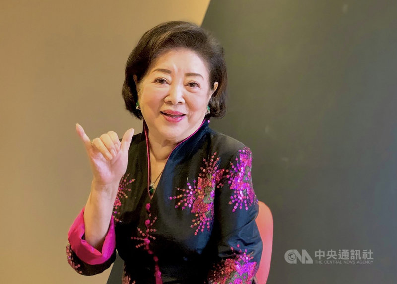 觀眾熟悉的「國民阿嬤」、81歲的演員陳淑芳,踏入演藝圈逾一甲子,今年首度入圍金馬獎,就獲最佳女主角等3項提名。中央社記者葉冠吟攝 109年11月18日