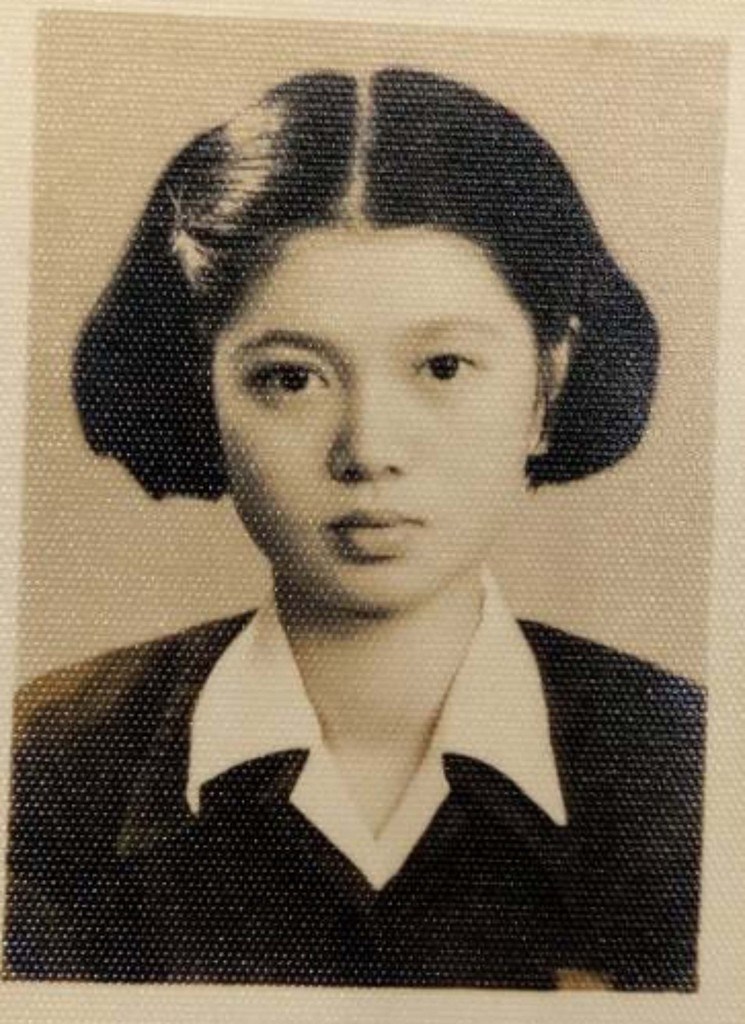 81歲資深演員陳淑芳奪下第57屆金馬獎最佳女主角、最佳女配角,她民國41年就讀蘭陽女中初中部,同學表示,她不僅漂亮又活潑,與同學相處也十分融洽。圖為陳淑芳初中大頭照。(蘭陽女中校友會提供)中央社記者王朝鈺傳真 109年11月23日