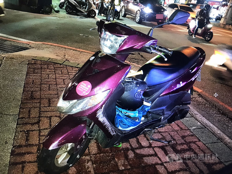 擦撞自行車遭捲入遊覽車底台中機車騎士不治 社會 中央社cna