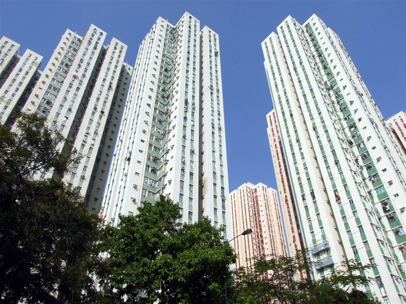 香港九龍麗晶花園住宅區9日累計有7宗確診個案,其中5人居於第6座,另外兩人居於第4和第18座。(圖取自維基共享資源,版權屬公有領域)