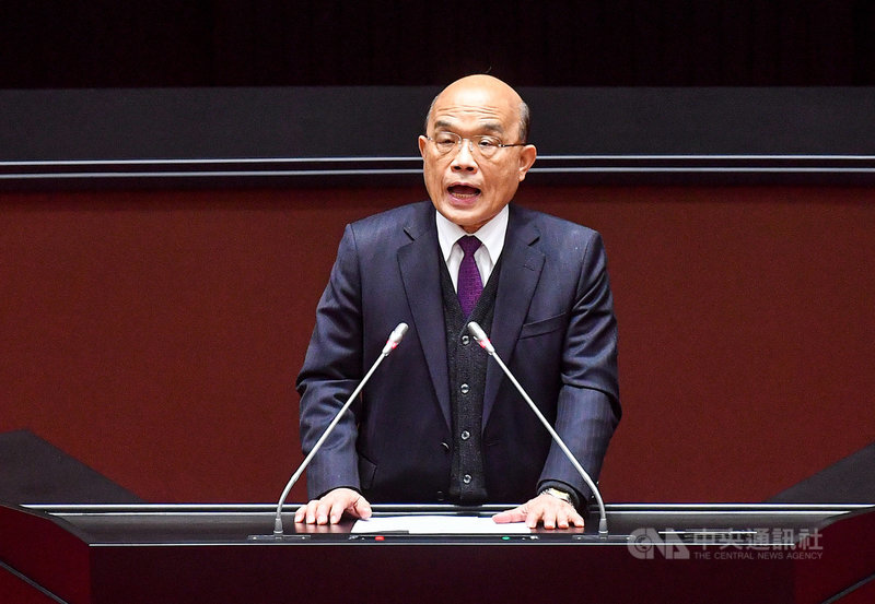 立法院22日舉行院會,行政院長蘇貞昌在總質詢結束後發表談話。中央社記者鄭清元攝 109年12月22日
