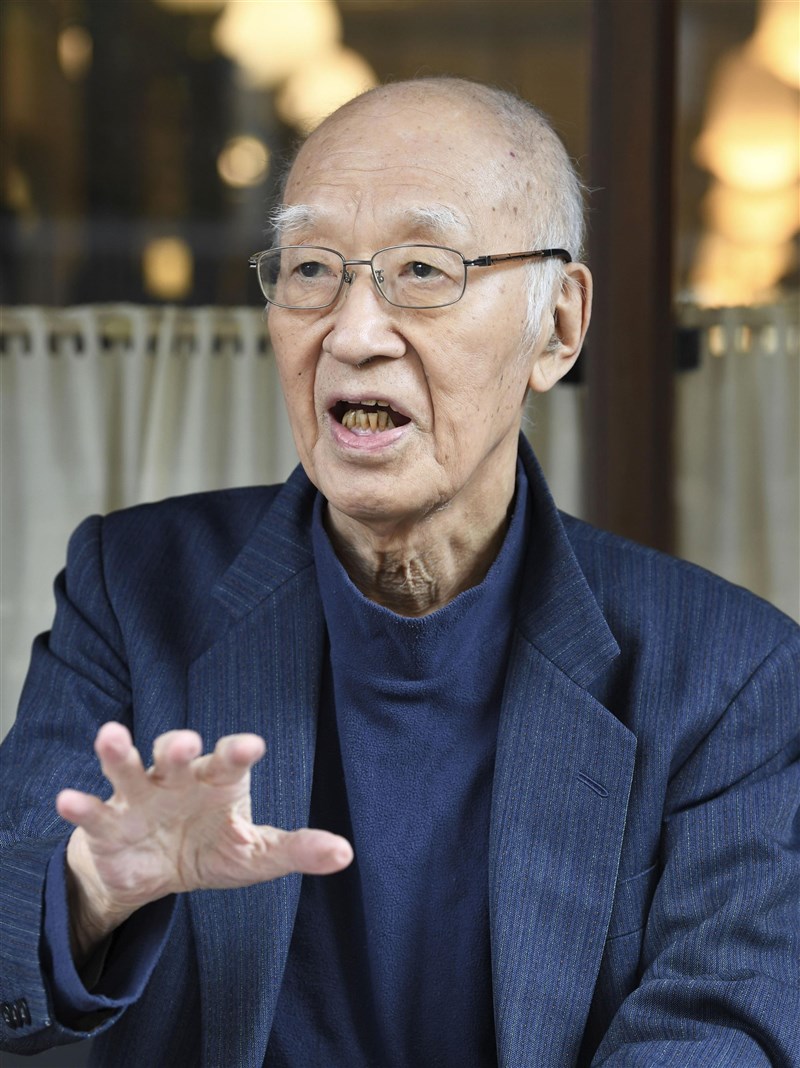 日本歷史作家半藤一利12日去世,享耆壽90歲。(共同社)