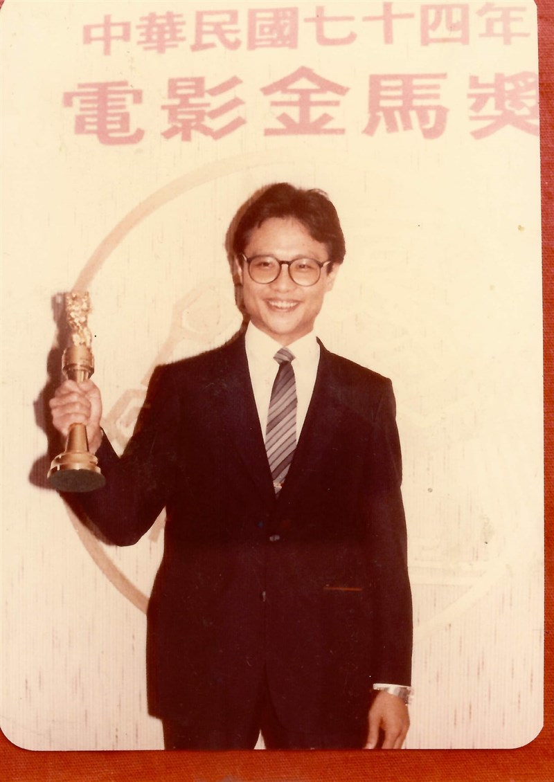 張大春成名甚早,拿過大大小小的文學獎,1985年還拿下金馬獎最佳原創電影歌曲。(圖取自facebook.com/maudlin.yeh)